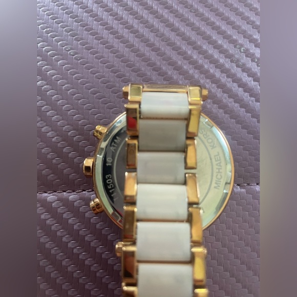 Michael Kors Women’s Chronograph Parker Watch - Picture 2 of 6